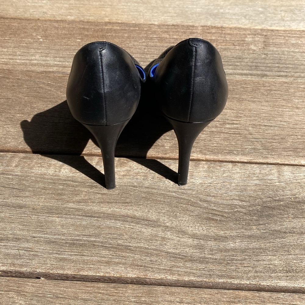 Black Pump - image 3